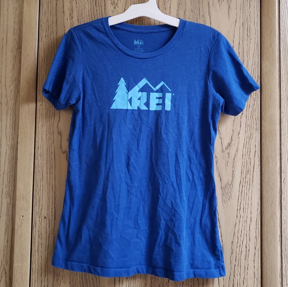 REI Classic Logo Graphic T-Shirt Women Medium Blue Gorpcore Athletic Activewear